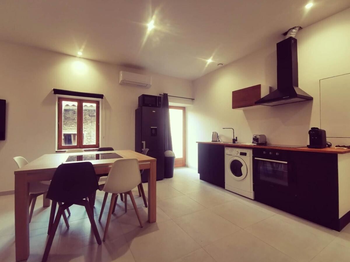 Le Quai Du Rhone Apartment Sainte-Colombe  Стая снимка